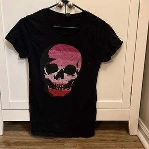 Pink skull tee